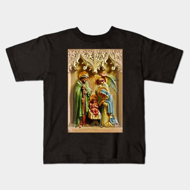 Away In A Manger... Kids T-Shirt by AlexaZari